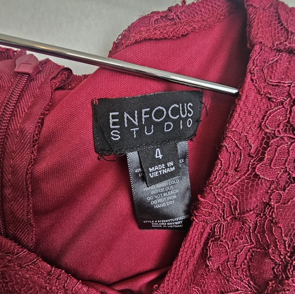 Enfocus Studio Size 4, Burgundy/ Deep Red Formal Dress, Long Dress - Picture 3 of 7